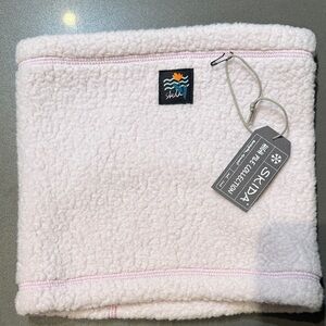 Skida Cozy Sherpa Neck Warmer - Light Pink